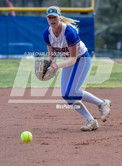 Thumbnail 1 in Moorpark @ Agoura photogallery.