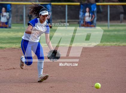 Thumbnail 1 in Moorpark @ Agoura photogallery.