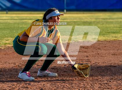 Thumbnail 1 in Moorpark @ Agoura photogallery.