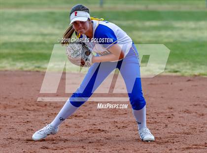 Thumbnail 1 in Moorpark @ Agoura photogallery.