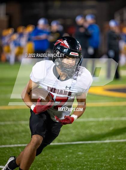 Thumbnail 1 in Howell vs. Fort Osage (MSHSAA Class 5 Final) photogallery.