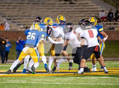 Thumbnail 2 in Howell vs. Fort Osage (MSHSAA Class 5 Final) photogallery.