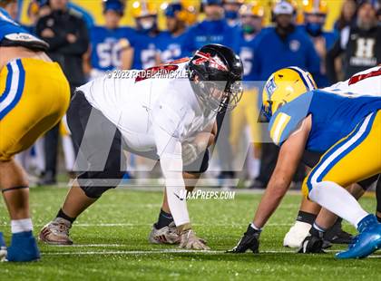 Thumbnail 3 in Howell vs. Fort Osage (MSHSAA Class 5 Final) photogallery.