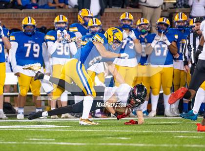 Thumbnail 1 in Howell vs. Fort Osage (MSHSAA Class 5 Final) photogallery.