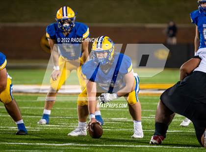 Thumbnail 2 in Howell vs. Fort Osage (MSHSAA Class 5 Final) photogallery.