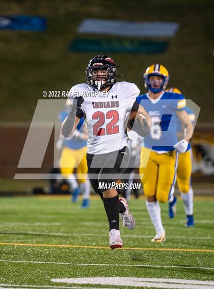 Thumbnail 2 in Howell vs. Fort Osage (MSHSAA Class 5 Final) photogallery.