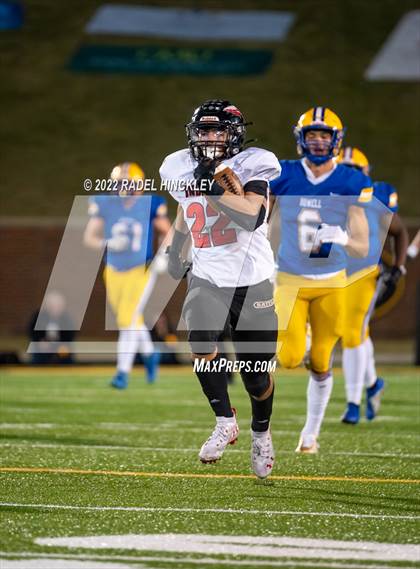Thumbnail 1 in Howell vs. Fort Osage (MSHSAA Class 5 Final) photogallery.