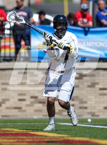 Thumbnail 2 in Massapequa vs. Fairport (NYSPHSAA Class A Final) photogallery.