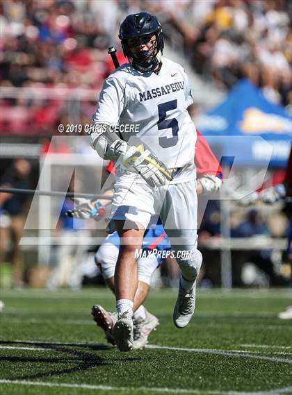 Thumbnail 2 in Massapequa vs. Fairport (NYSPHSAA Class A Final) photogallery.