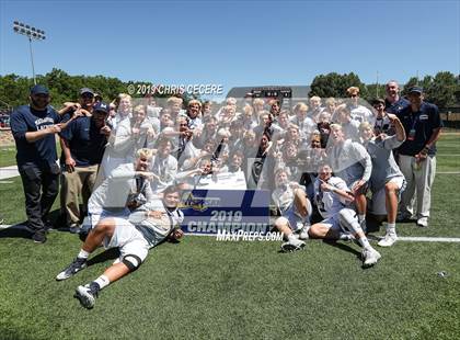 Thumbnail 3 in Massapequa vs. Fairport (NYSPHSAA Class A Final) photogallery.