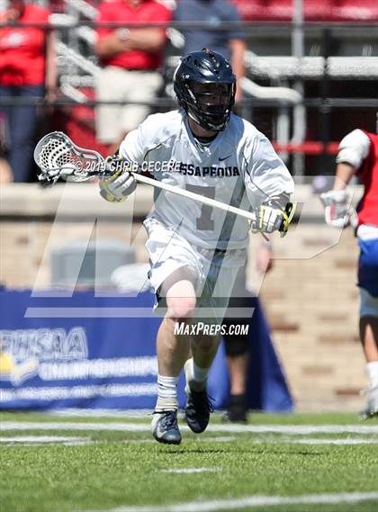 Thumbnail 2 in Massapequa vs. Fairport (NYSPHSAA Class A Final) photogallery.
