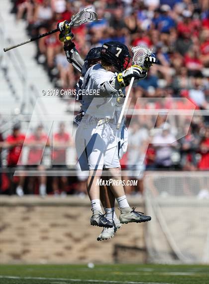 Thumbnail 3 in Massapequa vs. Fairport (NYSPHSAA Class A Final) photogallery.