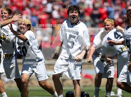 Thumbnail 1 in Massapequa vs. Fairport (NYSPHSAA Class A Final) photogallery.
