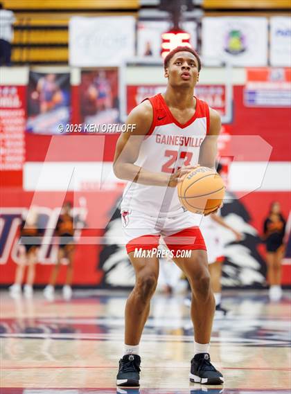 Thumbnail 3 in Gainesville vs Lanier (GHSA 5A Region 7 Championship Game) photogallery.
