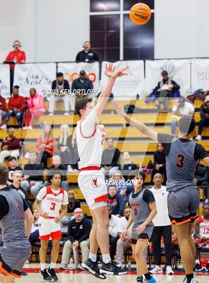 Thumbnail 3 in Gainesville vs Lanier (GHSA 5A Region 7 Championship Game) photogallery.