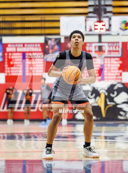 Thumbnail 1 in Gainesville vs Lanier (GHSA 5A Region 7 Championship Game) photogallery.