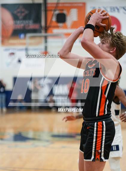 Thumbnail 1 in McGill-Toolen @ Baker photogallery.