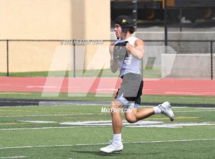 Thumbnail 2 in San Jacinto vs. Foothill (Surf City Tournament) photogallery.