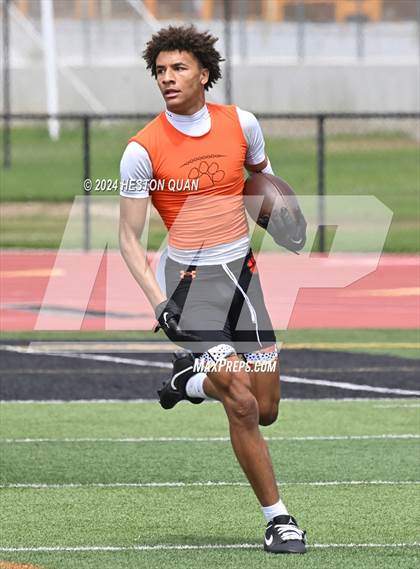 Thumbnail 1 in San Jacinto vs. Foothill (Surf City Tournament) photogallery.