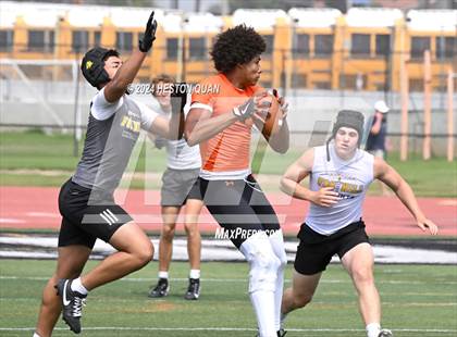 Thumbnail 2 in San Jacinto vs. Foothill (Surf City Tournament) photogallery.
