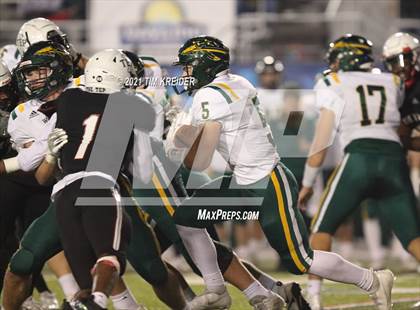 Thumbnail 2 in Imhotep Charter vs. Penn-Trafford (PIAA 5A Championship) photogallery.