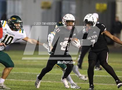 Thumbnail 3 in Imhotep Charter vs. Penn-Trafford (PIAA 5A Championship) photogallery.