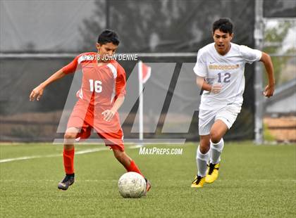Thumbnail 2 in Kirtland Central vs. Robertson photogallery.