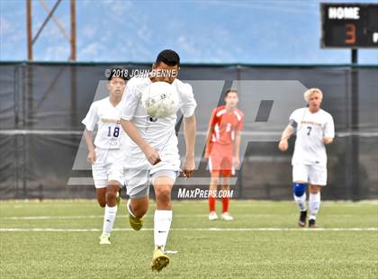Thumbnail 3 in Kirtland Central vs. Robertson photogallery.