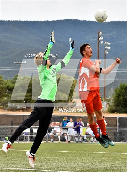 Thumbnail 3 in Kirtland Central vs. Robertson photogallery.