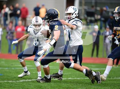 Thumbnail 2 in East Catholic @ RHAM photogallery.