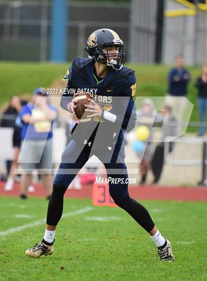 Thumbnail 1 in East Catholic @ RHAM photogallery.