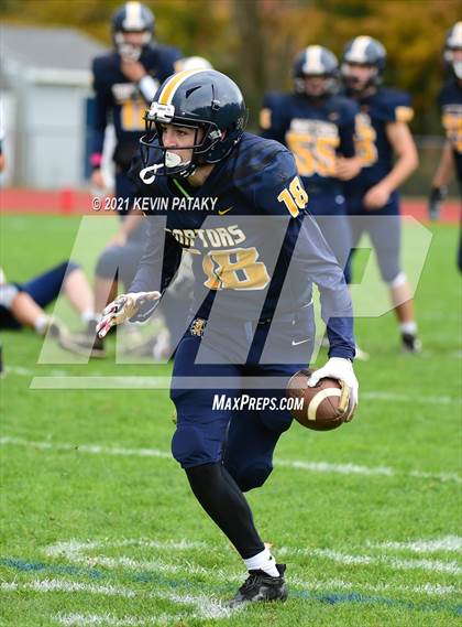 Thumbnail 2 in East Catholic @ RHAM photogallery.