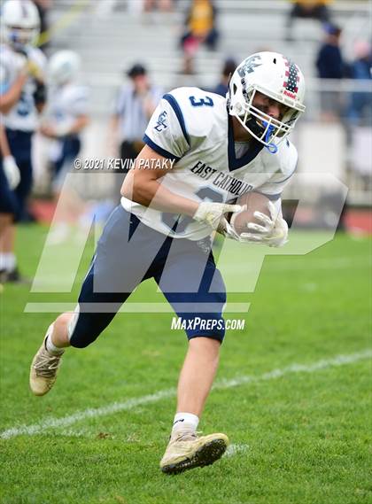 Thumbnail 3 in East Catholic @ RHAM photogallery.