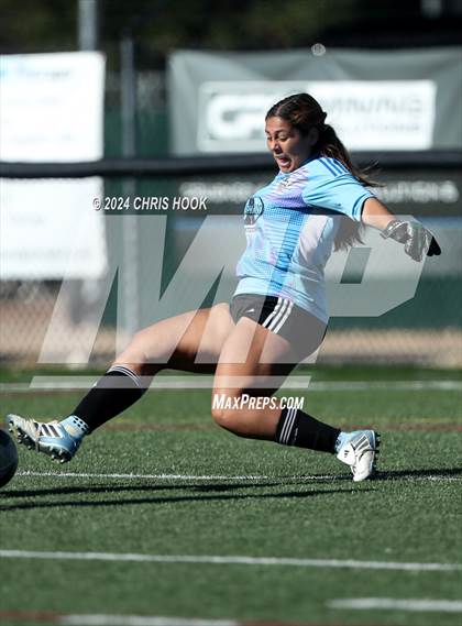 Thumbnail 3 in Flowing Wells vs Rincon/University (Brandon Bean Soccer Tournament) photogallery.