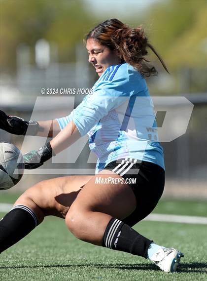 Thumbnail 3 in Flowing Wells vs Rincon/University (Brandon Bean Soccer Tournament) photogallery.