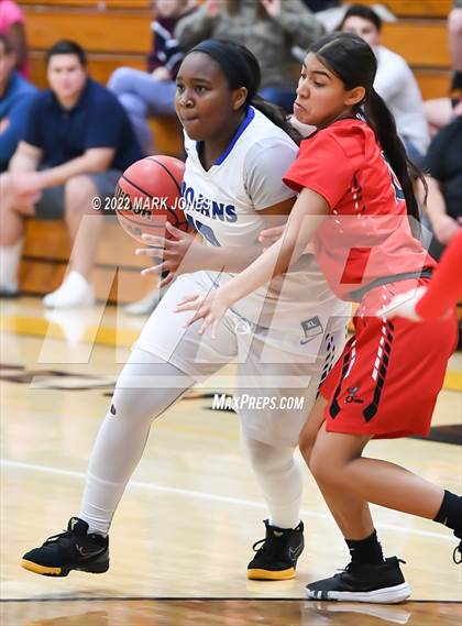 Thumbnail 3 in Agua Fria vs. Valley Christian (Coyotes Basketball Invitational) photogallery.