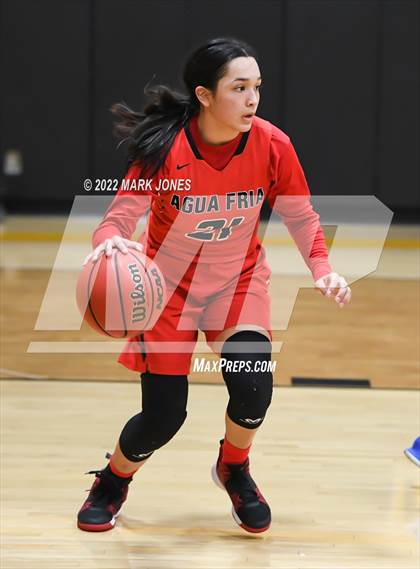 Thumbnail 1 in Agua Fria vs. Valley Christian (Coyotes Basketball Invitational) photogallery.