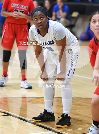 Thumbnail 2 in Agua Fria vs. Valley Christian (Coyotes Basketball Invitational) photogallery.