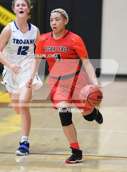 Thumbnail 1 in Agua Fria vs. Valley Christian (Coyotes Basketball Invitational) photogallery.