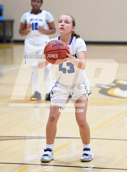 Thumbnail 2 in Agua Fria vs. Valley Christian (Coyotes Basketball Invitational) photogallery.