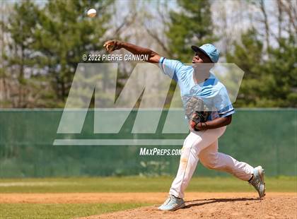 Thumbnail 3 in Potomac Senior vs Osbourn Park photogallery.