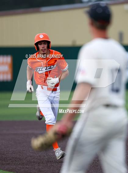 Thumbnail 3 in Gary vs West Sabine (UIL Baseball 2A D2 Bi-District) photogallery.