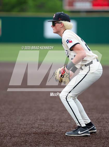 Thumbnail 1 in Gary vs West Sabine (UIL Baseball 2A D2 Bi-District) photogallery.