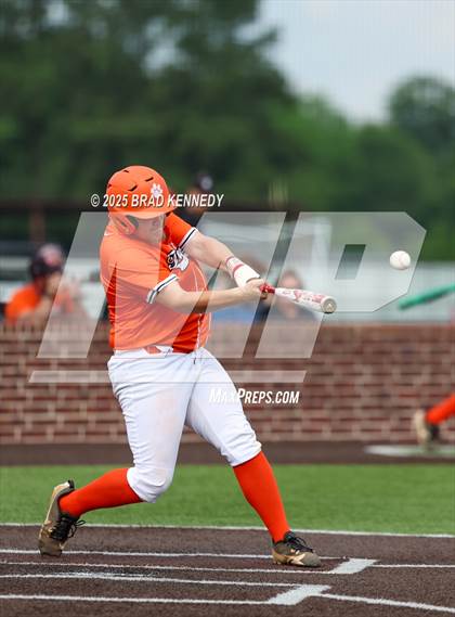 Thumbnail 1 in Gary vs West Sabine (UIL Baseball 2A D2 Bi-District) photogallery.