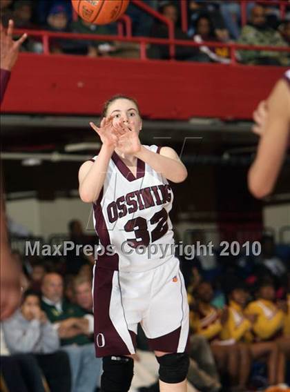 Thumbnail 2 in Mt. Vernon vs. Ossining (Section 1 Class AA Final) photogallery.