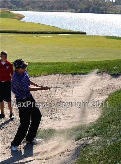 Thumbnail 2 in Iowa State Boys Golf Tournament @ Harvester photogallery.