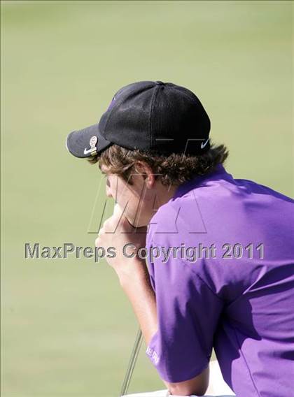 Thumbnail 2 in Iowa State Boys Golf Tournament @ Harvester photogallery.