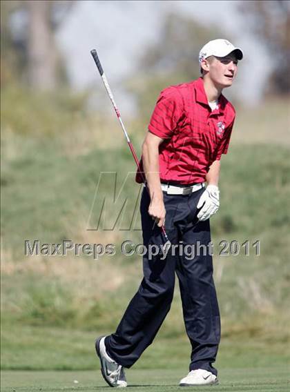 Thumbnail 1 in Iowa State Boys Golf Tournament @ Harvester photogallery.