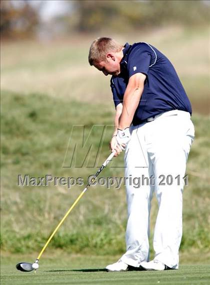 Thumbnail 2 in Iowa State Boys Golf Tournament @ Harvester photogallery.