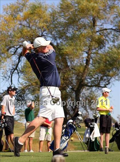 Thumbnail 2 in Iowa State Boys Golf Tournament @ Harvester photogallery.